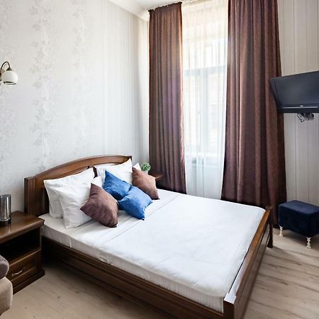 Alfa Apartments Kniazia Romana 11 利沃夫 外观 照片
