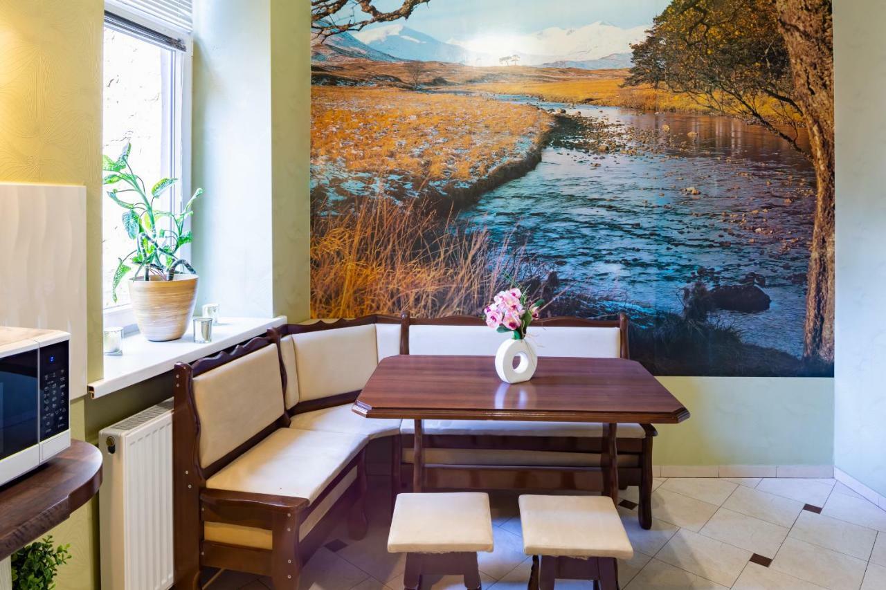 Alfa Apartments Kniazia Romana 11 利沃夫 外观 照片